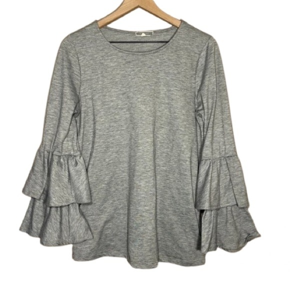Women's M Pleione Gray Bell Sleeve Top Ruffles Pullover Long Sleeve - Picture 1 of 5